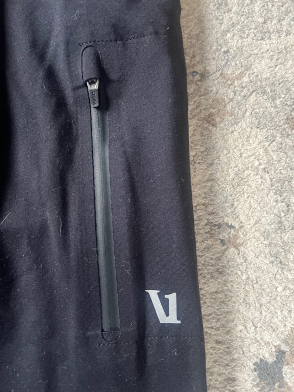 Vuori Medium Sweatpants - Picture 2 of 5